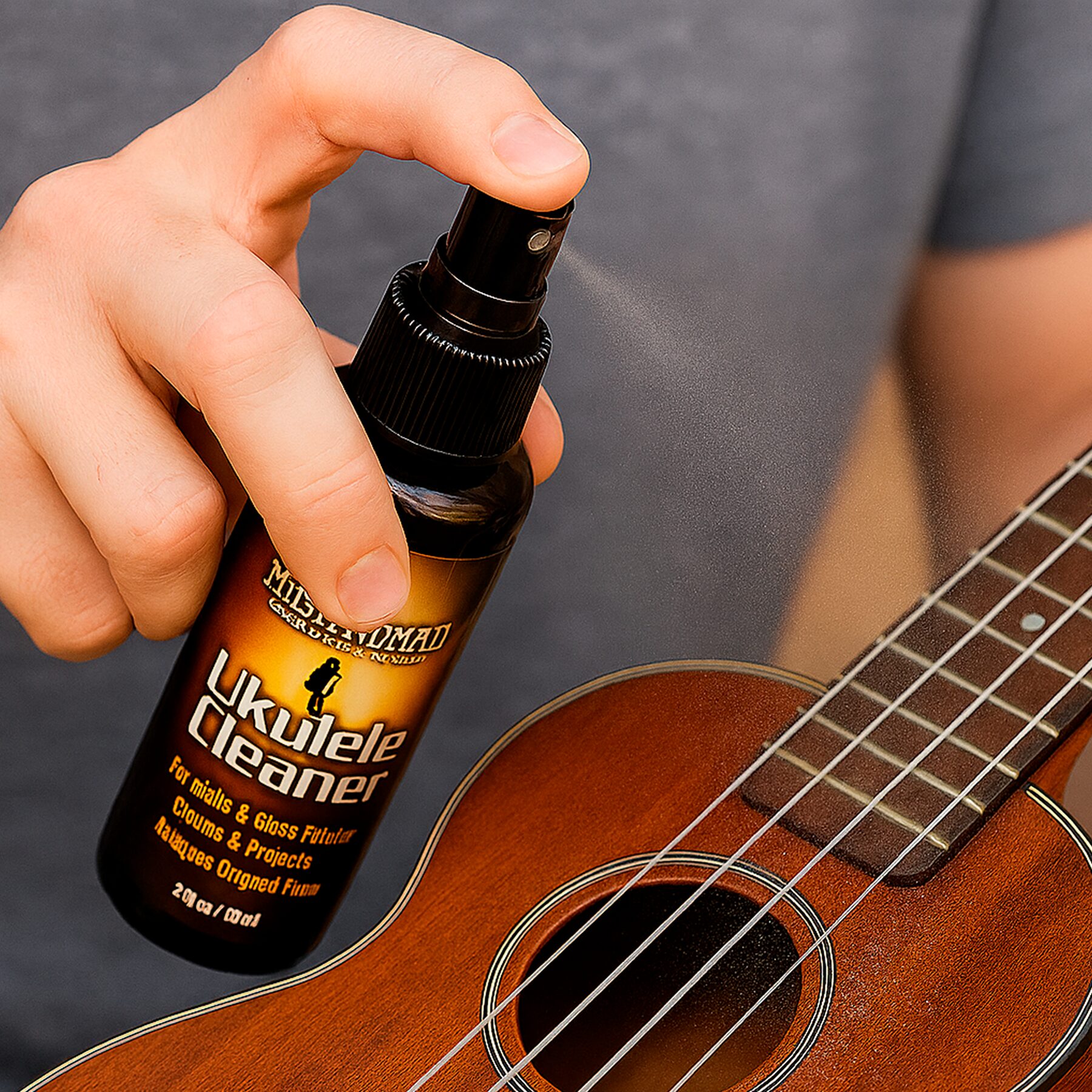 Music Nomad MN121 Ukulele Cleaner spray — limpia y protege acabados mate y gloss, fórmula antiestática con aroma agradable
