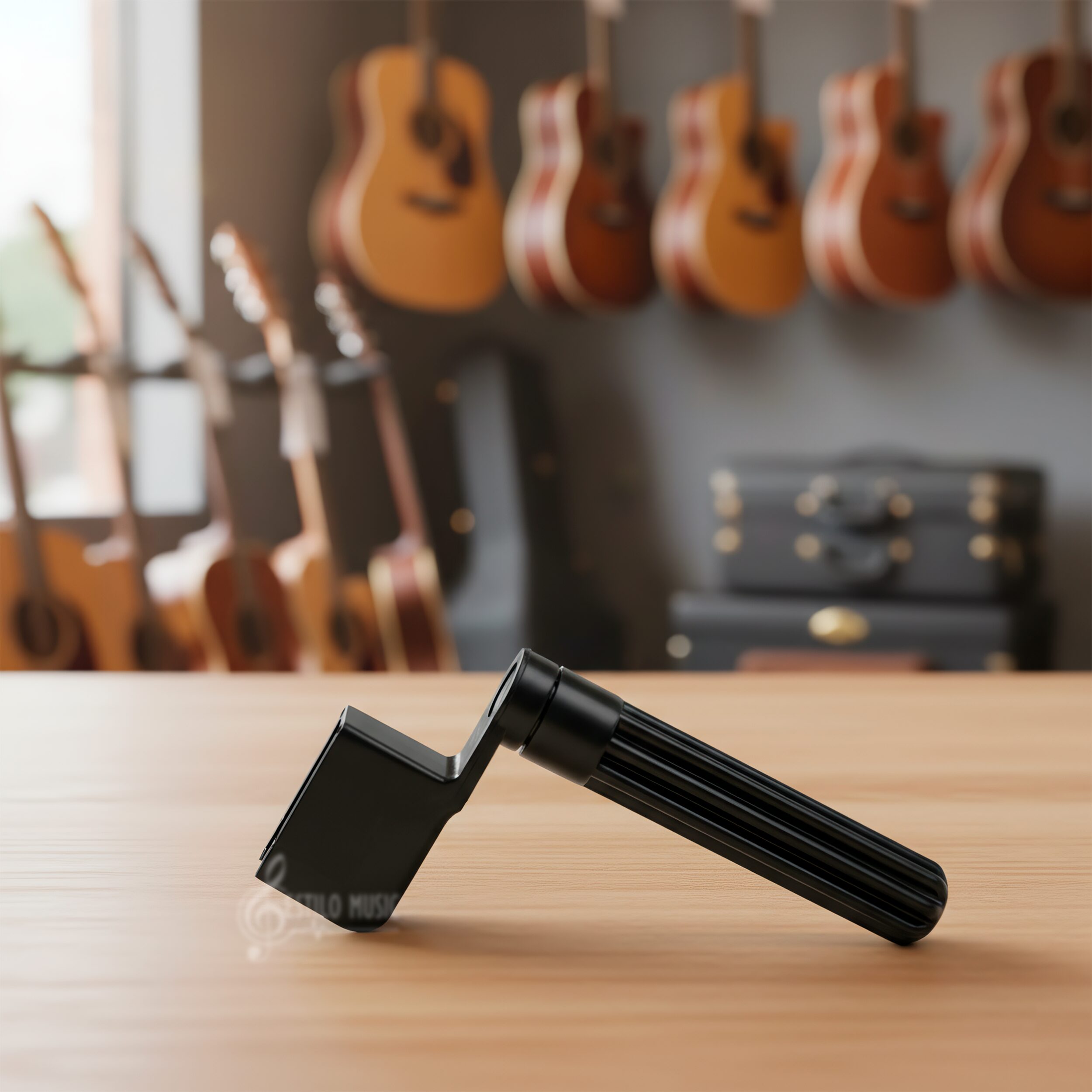 Bobinadora de Cuerdas Maxtone de plástico para guitarra acústica y eléctrica con función para enrollar y aflojar cuerdas - GW15 NEGRO