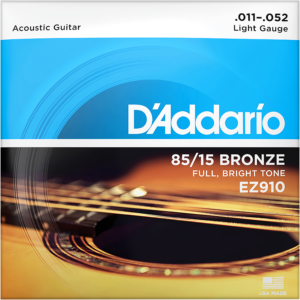 Cuerdas Daddario EZ910 para guitarra acústica calibre 0.011 - 0.052 con tensión Light Gauge y sello de garantía
