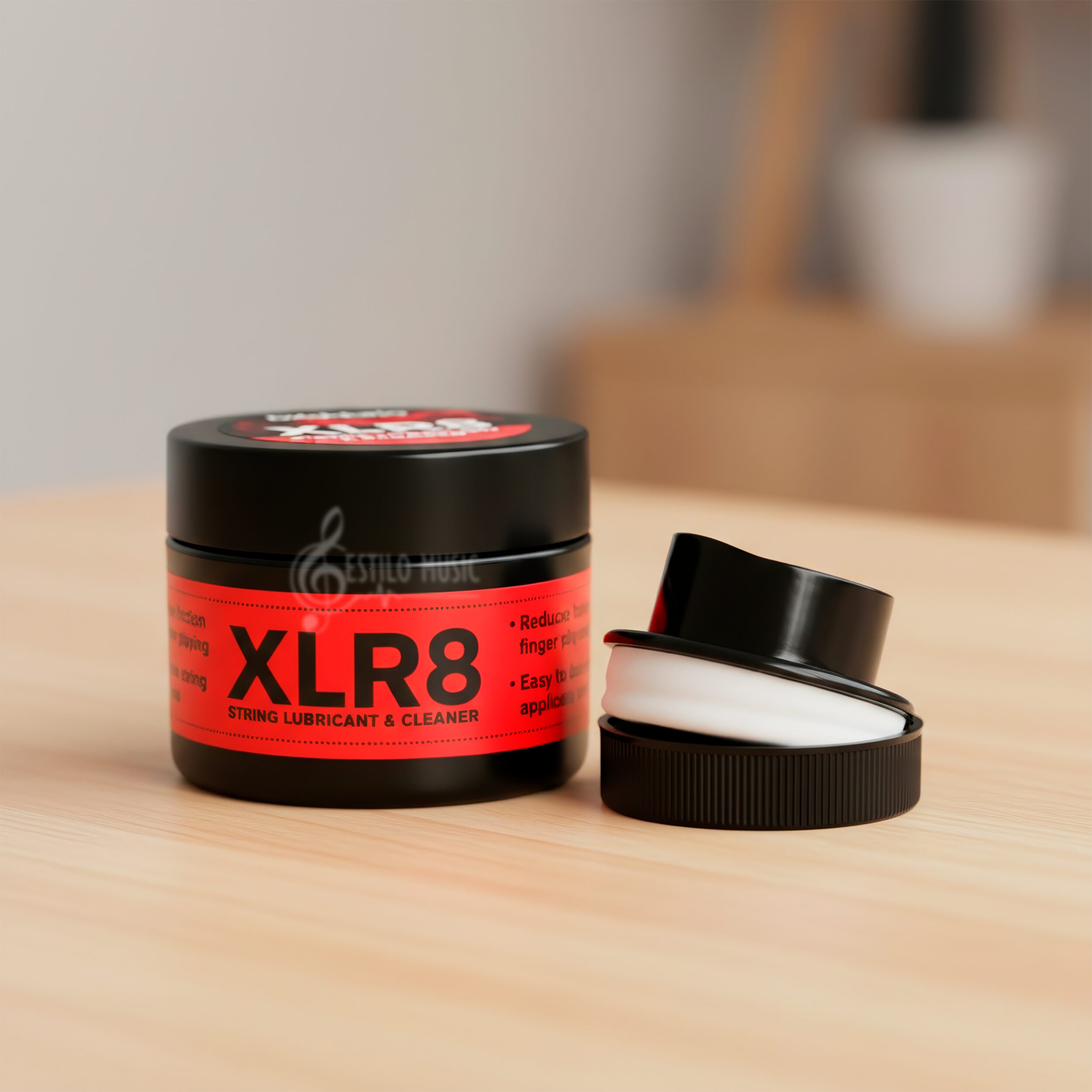 Limpiador De Cuerdas Daddario Pw-xlr8-01 con aplicador lubricante para guitarra y bajo, modelo PW-XLR8-01.