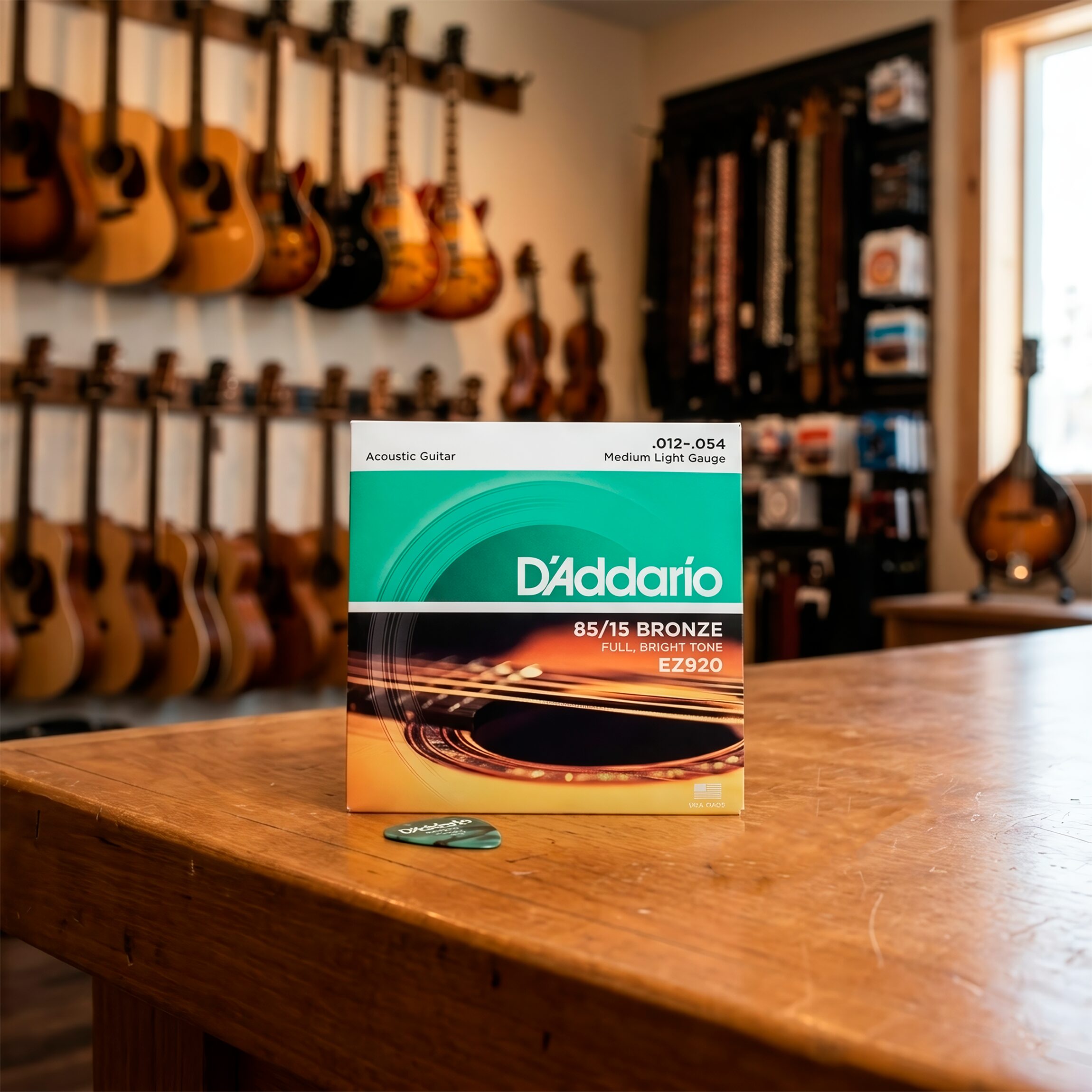 Cuerdas Daddario EZ920 para guitarra acústica calibre 0.012 - 0.054 Medium Light Gauge con entorchado en bronce