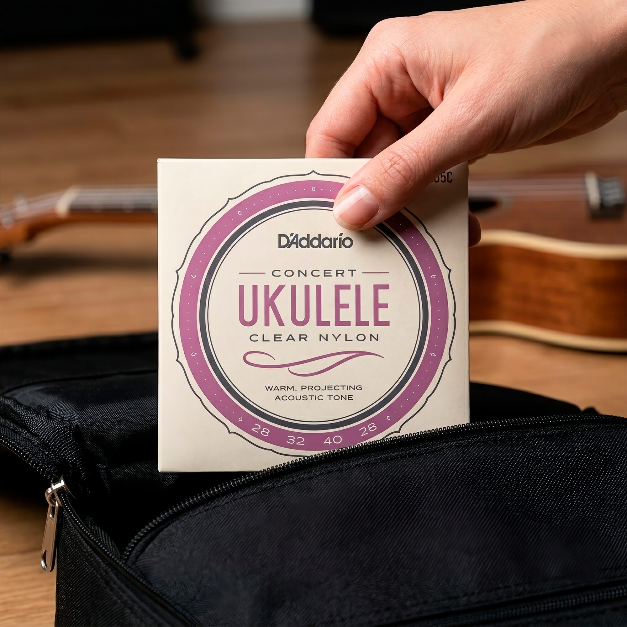 Cuerdas para Ukulele Daddario EJ65C Concert Clear Nylon con afinación estándar GCEA y sonido brillante de alta calidad.