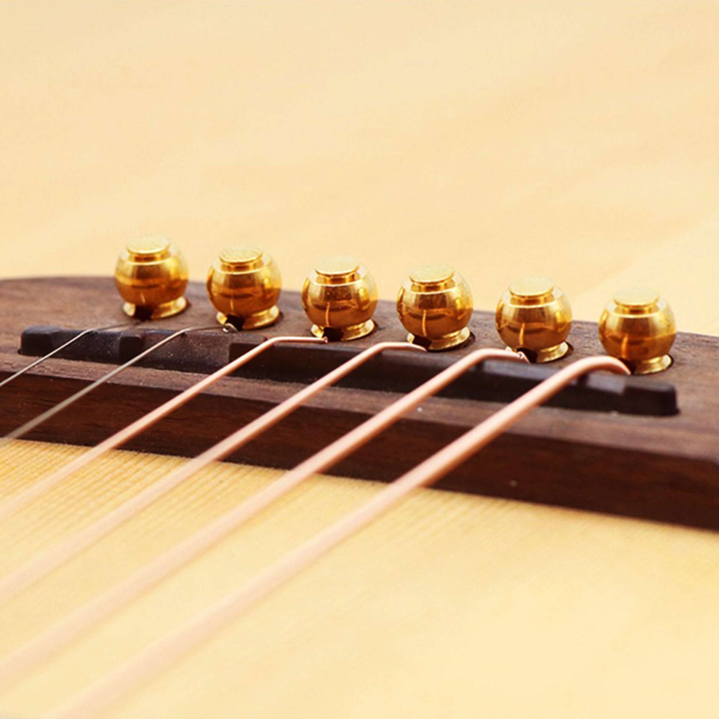 Pines Clavijas de Guitarra P/ Puente de latón dorado para guitarra acústica y docerola paquete con 6 piezas resistentes