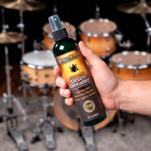 Limpiador De Batería Music Nomad Drum Detailer MN110 de 240 ml para vasos, hardware y pads electrónicos